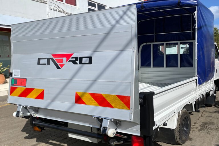 tail-lift-4