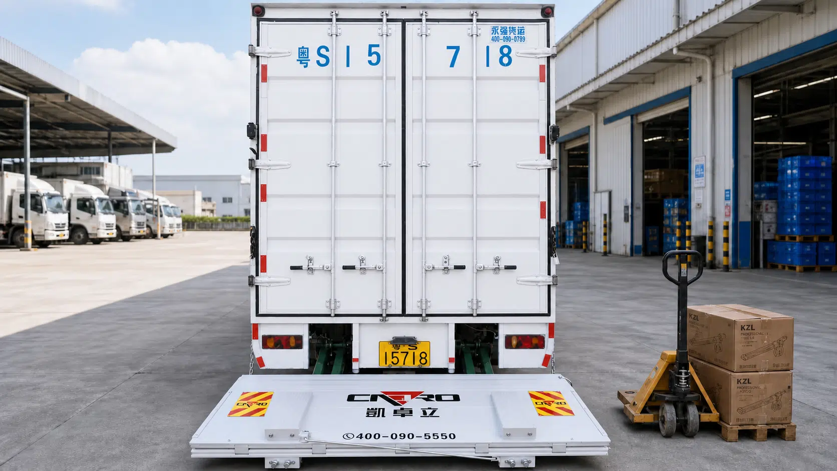 How to Choose a Service-Friendly Fold-Away Tail Lift for Refrigerated and Multi-Stop Delivery Fleets